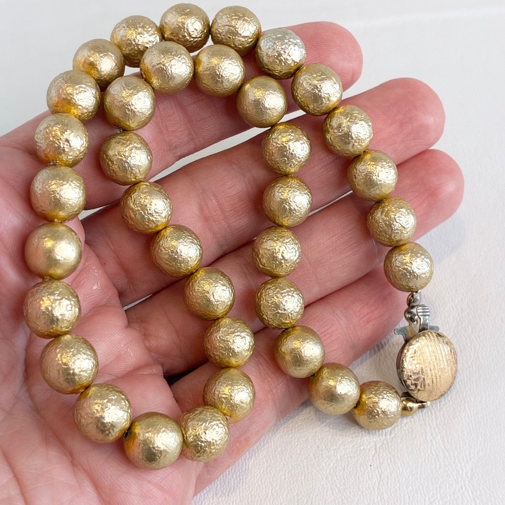 Vintage Necklace Textured Gold Tone Round Beads Mid Century Retro Glam 15.5"